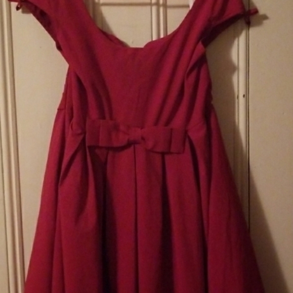 Geode Romantic Red Sweetheart Dress - Picture 4 of 4